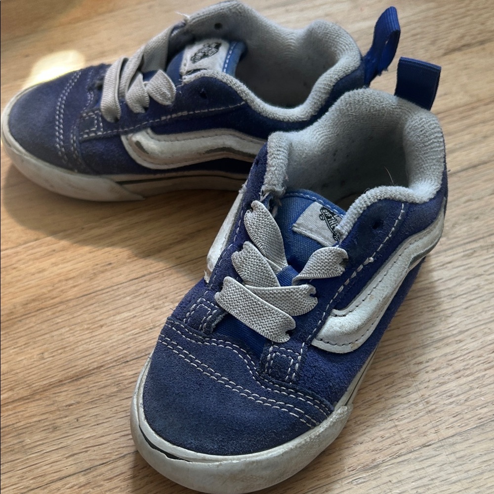 Vans Kids Navy and White Low-Top Skate Sneakers